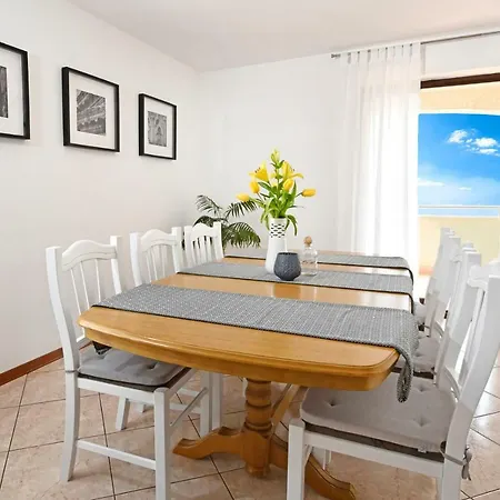 Luna Holiday home