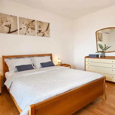 Holiday home Luna Porec
